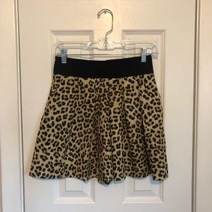 ZARA high waist flowy shorts with animal print ⚡️